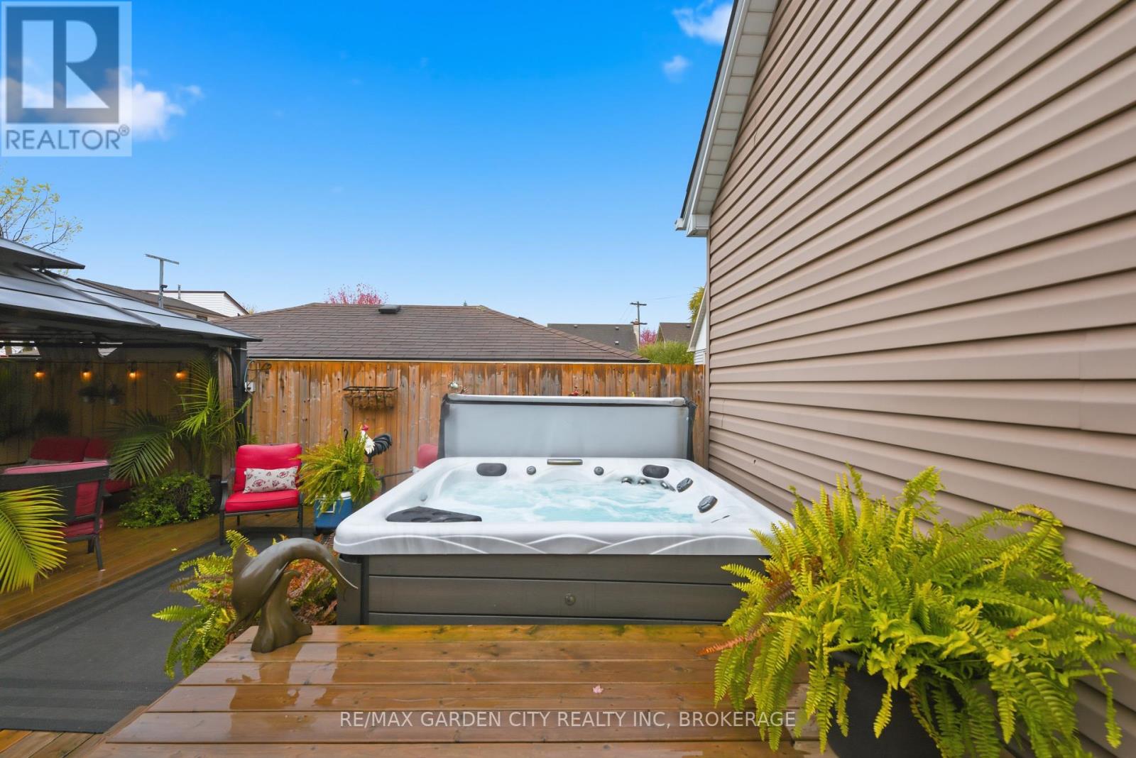 5294 Slater Avenue, Niagara Falls, Ontario  L2E 4W9 - Photo 32 - X12508186