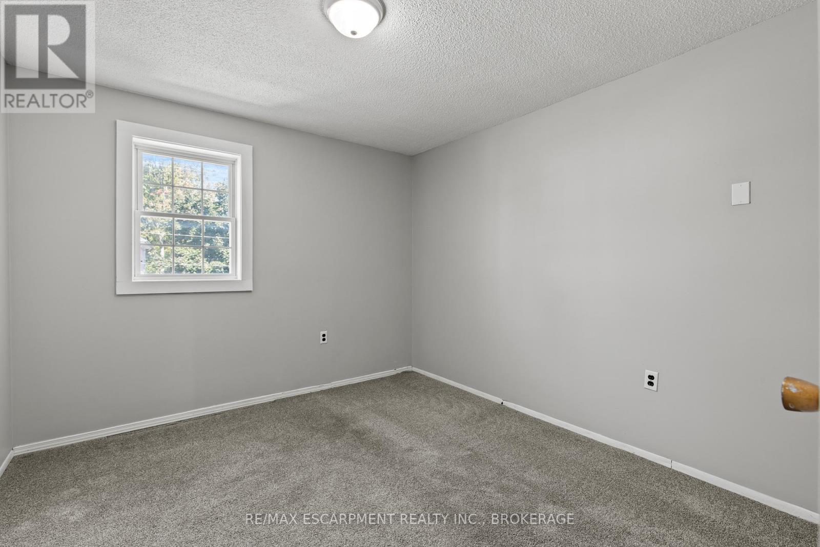 15 Mccormick Street, Welland, Ontario  L3C 4L8 - Photo 14 - X12508434