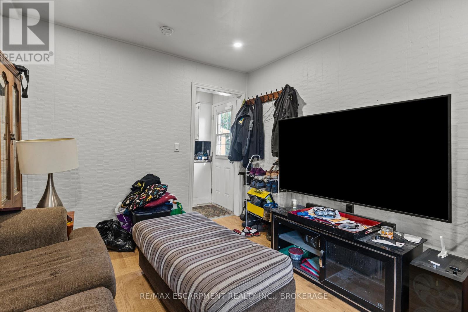 15 Mccormick Street, Welland, Ontario  L3C 4L8 - Photo 23 - X12508434