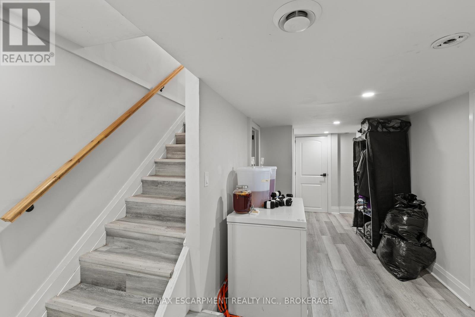 15 Mccormick Street, Welland, Ontario  L3C 4L8 - Photo 24 - X12508434