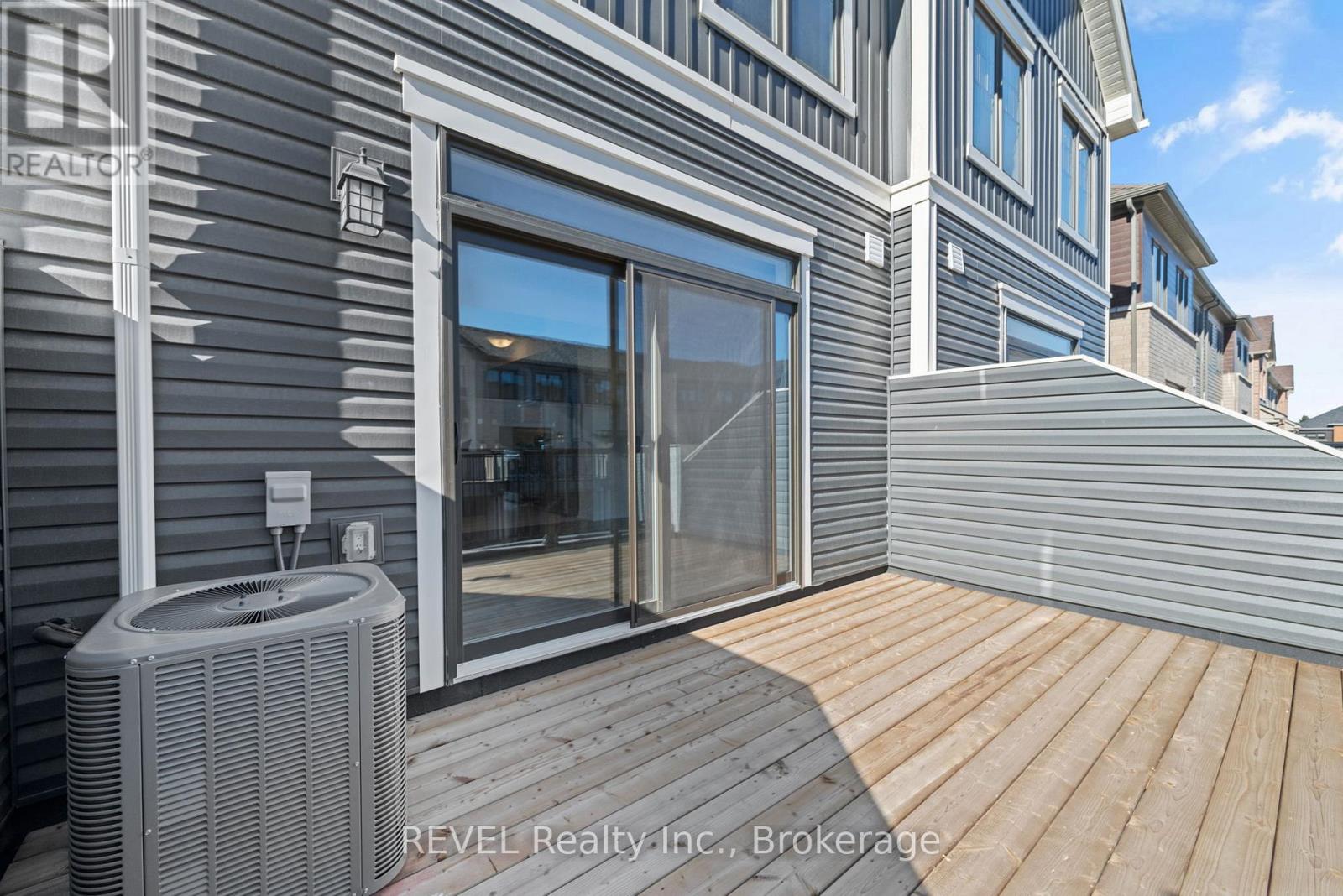 39 Lilac Lane, Thorold, Ontario L0S 1K0 - Photo 33 - X12508484