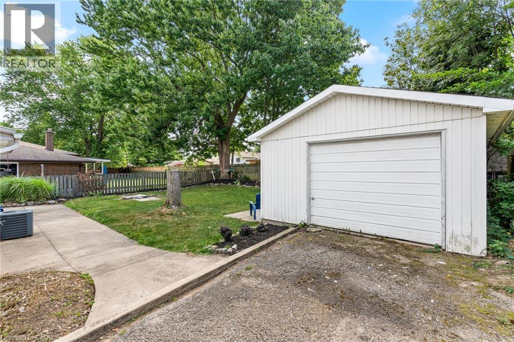 20 Mcgill Street, Welland, Ontario  L3C 3L3 - Photo 26 - 40759302