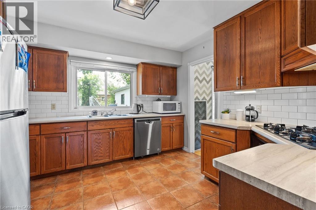 20 Mcgill Street, Welland, Ontario  L3C 3L3 - Photo 13 - 40759302