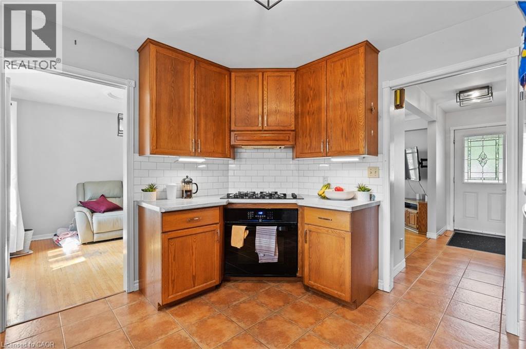 20 Mcgill Street, Welland, Ontario  L3C 3L3 - Photo 12 - 40759302