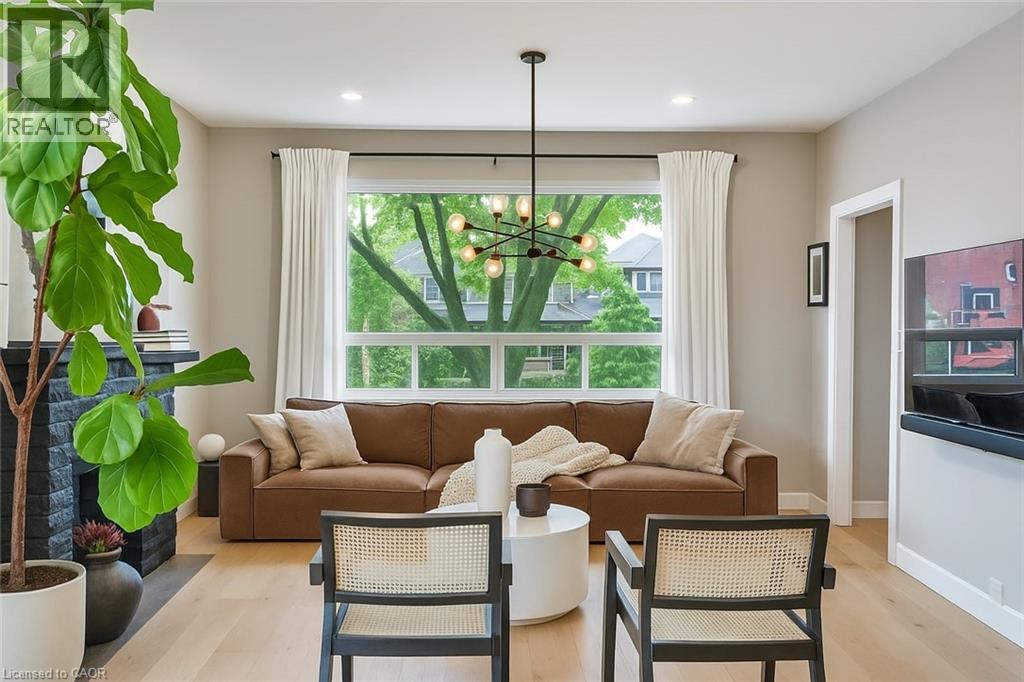 131 Alpine Avenue, Hamilton, Ontario  L9A 1A7 - Photo 14 - 40770294