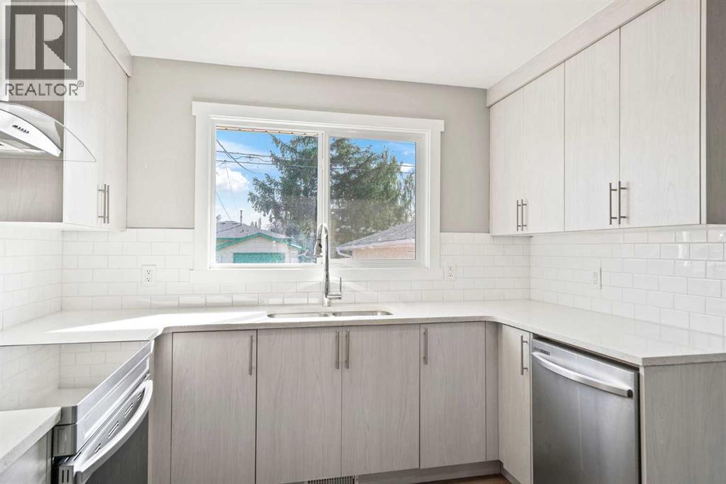 192 Dovercliffe Way Se, Calgary, Alberta  T2B 1W7 - Photo 13 - A2259814