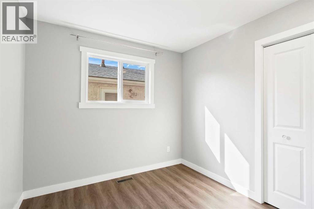 192 Dovercliffe Way Se, Calgary, Alberta  T2B 1W7 - Photo 17 - A2259814