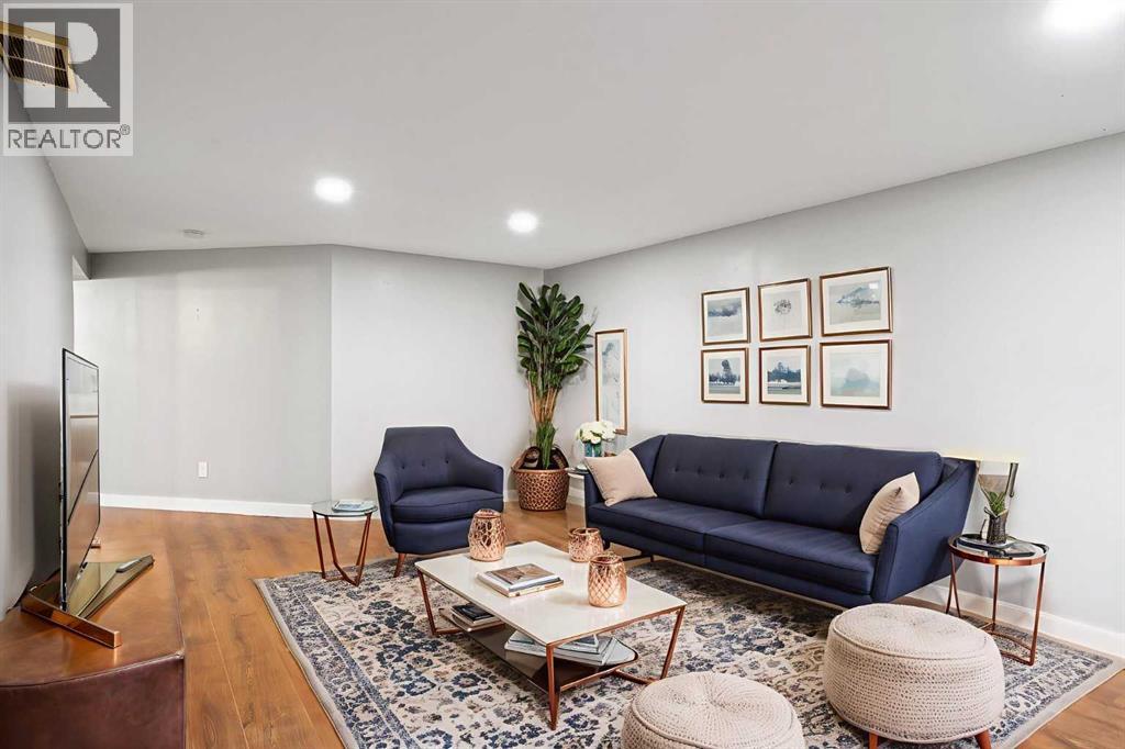 192 Dovercliffe Way Se, Calgary, Alberta  T2B 1W7 - Photo 35 - A2259814