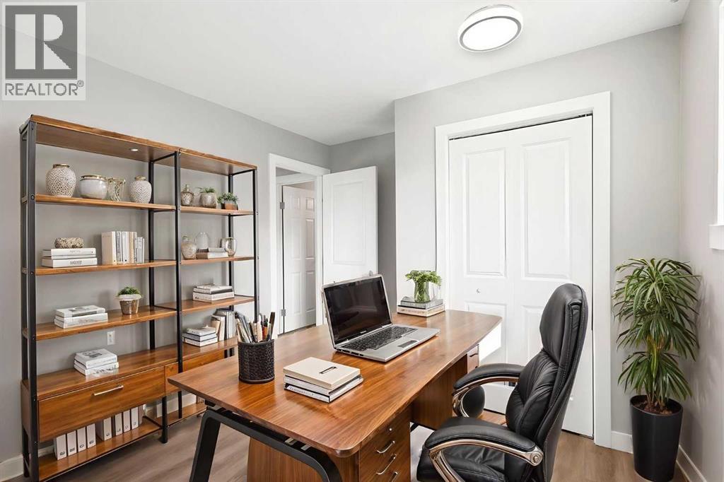 192 Dovercliffe Way Se, Calgary, Alberta  T2B 1W7 - Photo 21 - A2259814