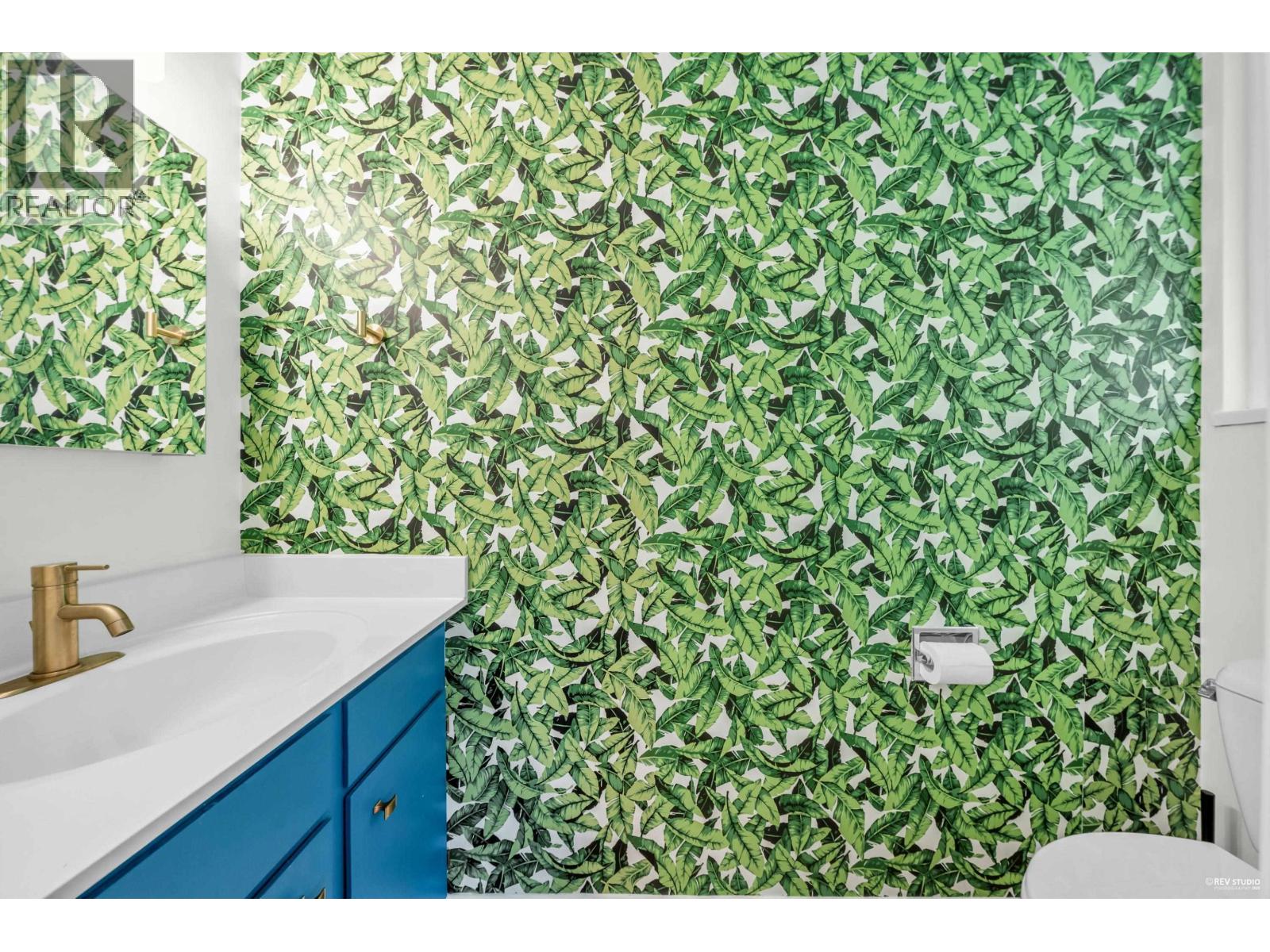 2247 Park Crescent, Coquitlam, British Columbia  V3J 6T3 - Photo 15 - R3064078