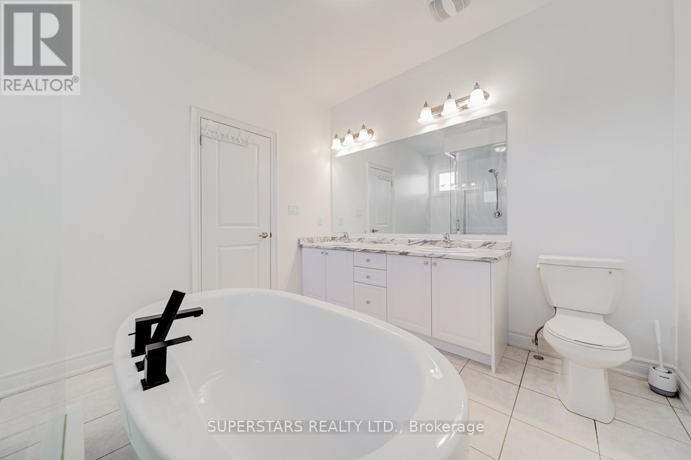 40 Boiton Street, Richmond Hill, Ontario  L4S 0M1 - Photo 19 - N12508106