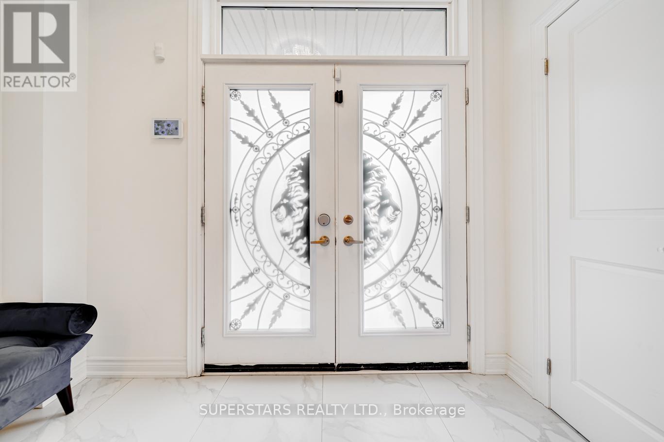 40 Boiton Street, Richmond Hill, Ontario  L4S 0M1 - Photo 2 - N12508106