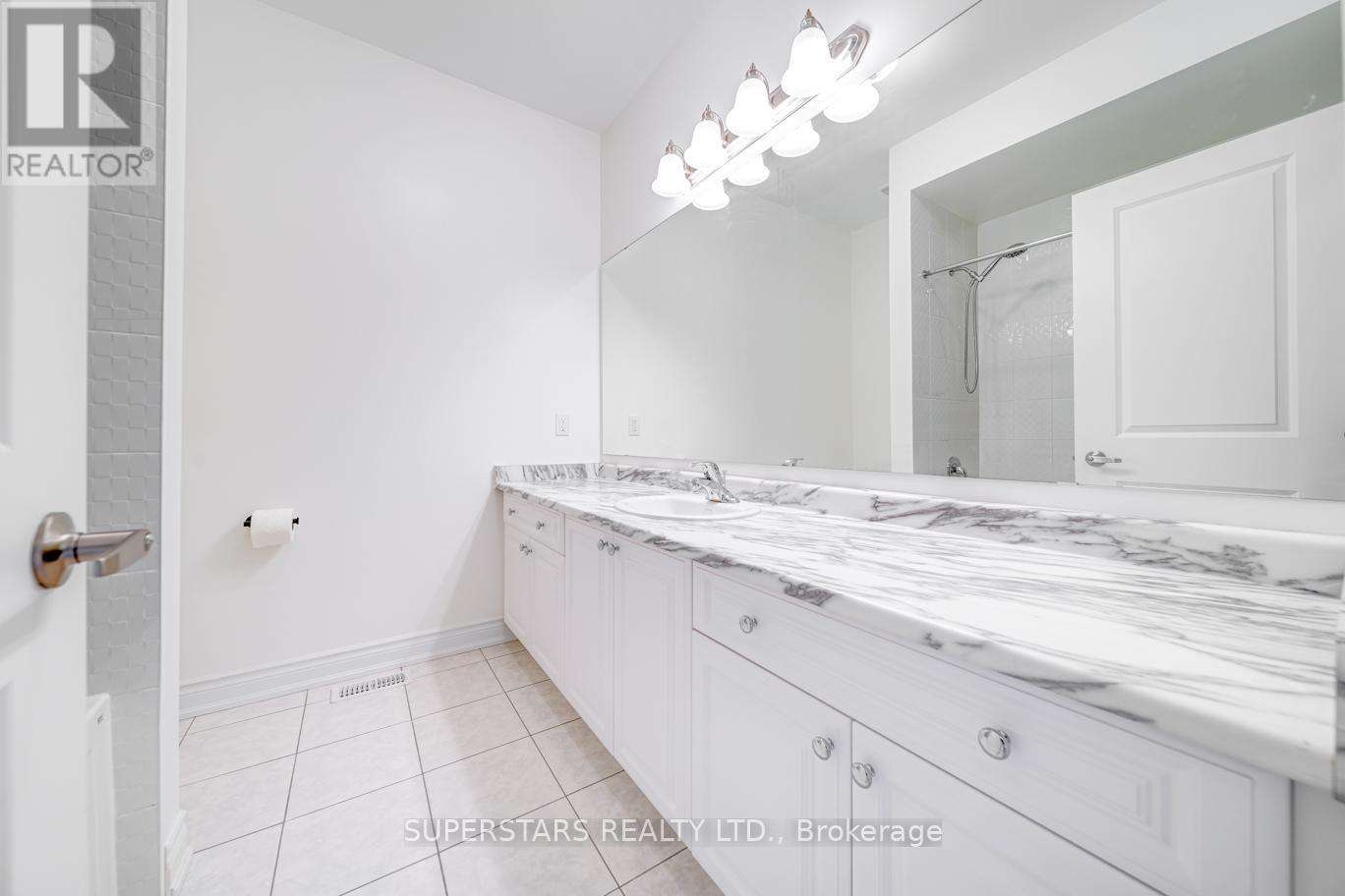 40 Boiton Street, Richmond Hill, Ontario  L4S 0M1 - Photo 23 - N12508106