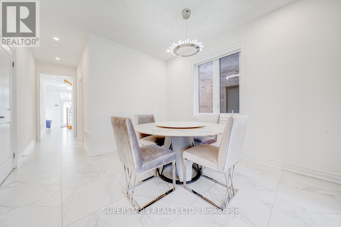 40 Boiton Street, Richmond Hill, Ontario  L4S 0M1 - Photo 6 - N12508106