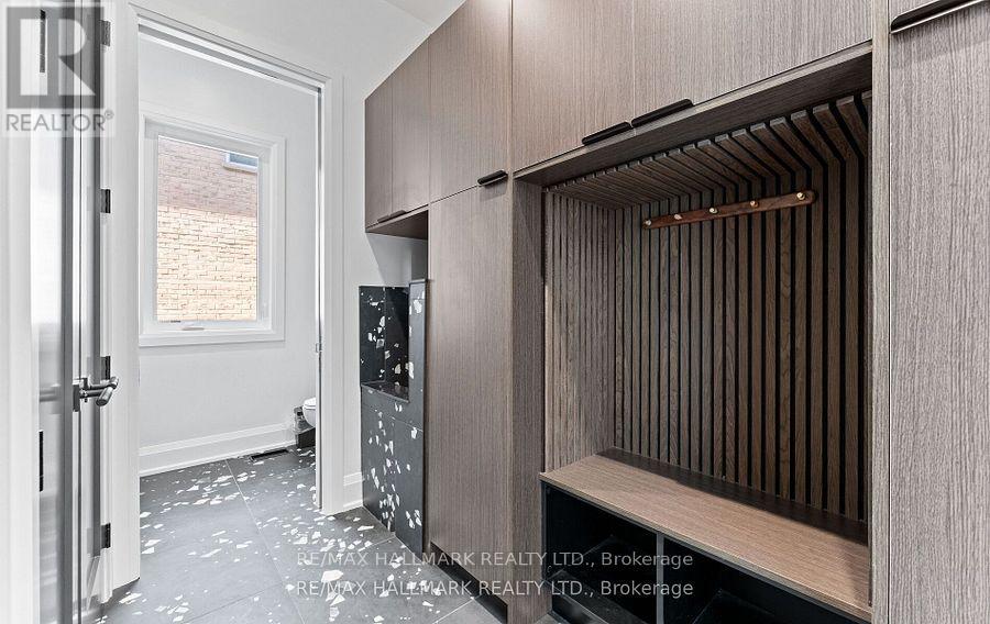 88 Cosford Street, Aurora, Ontario  L4G 0G6 - Photo 21 - N12508144