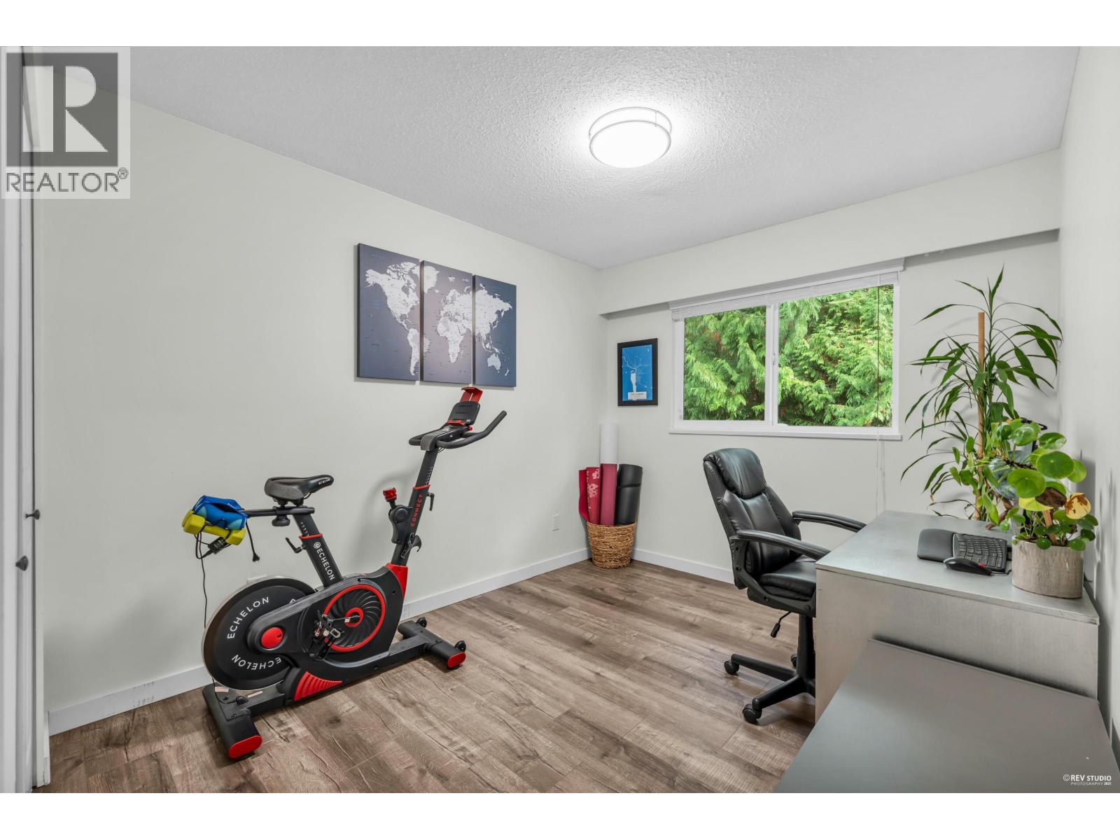 2247 Park Crescent, Coquitlam, British Columbia  V3J 6T3 - Photo 13 - R3064078