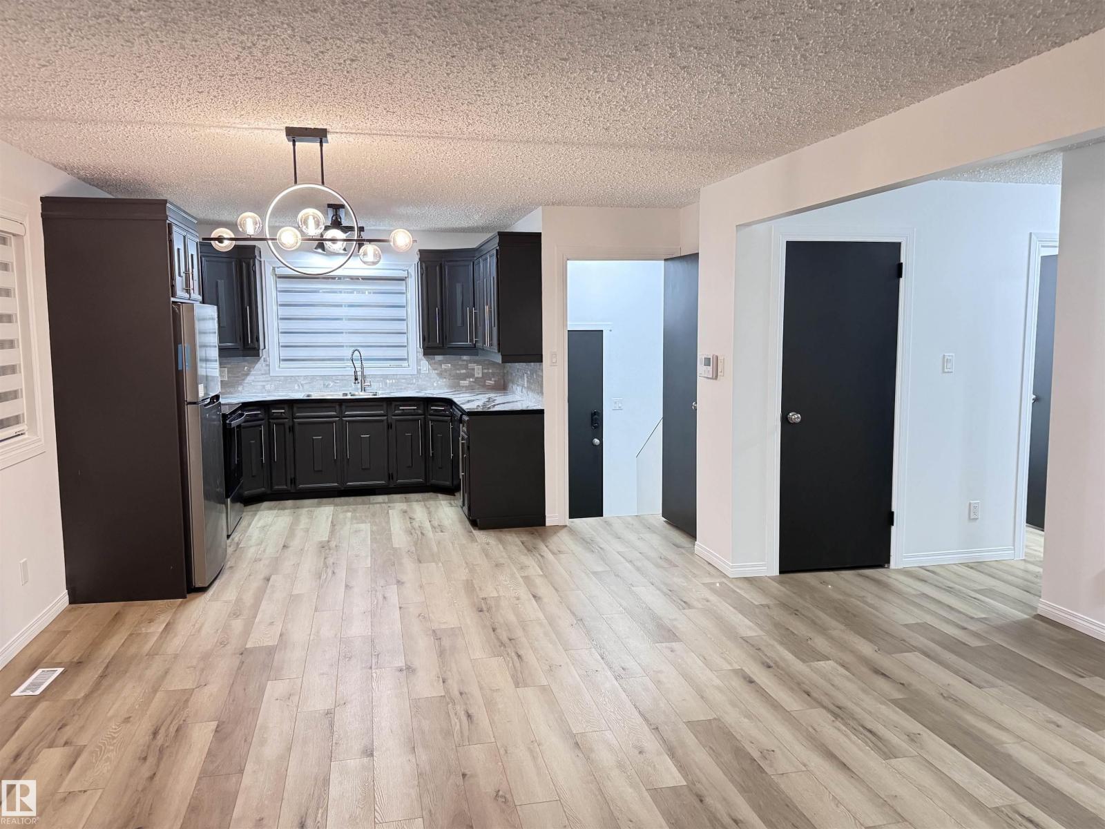 10208 101 St, Westlock, Alberta  T7P 1X9 - Photo 10 - E4464599