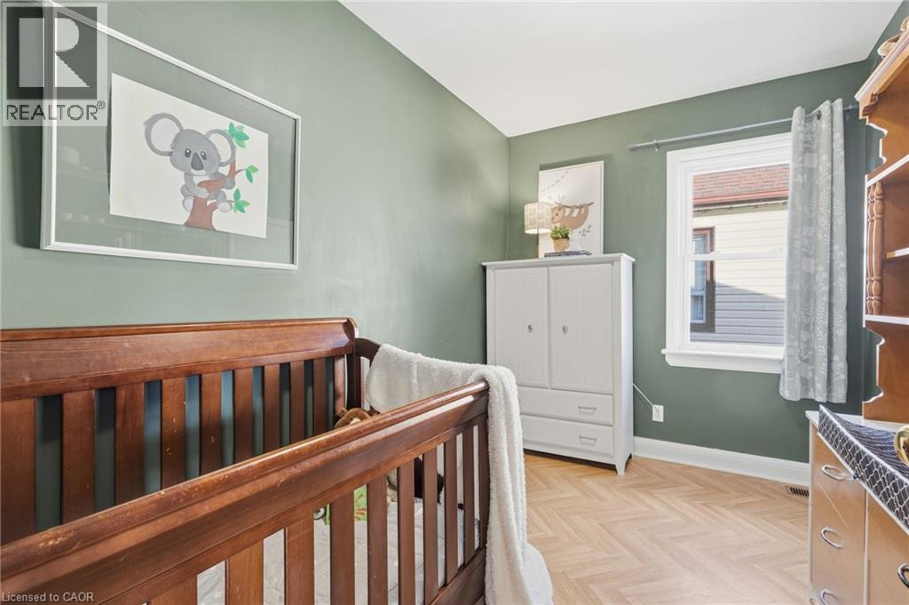 25 Augusta Avenue, St. Catharines, Ontario  L2M 5R3 - Photo 15 - 40785469