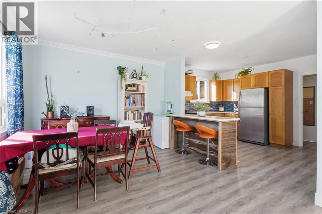 25 Augusta Avenue, St. Catharines, Ontario  L2M 5R3 - Photo 8 - 40785469