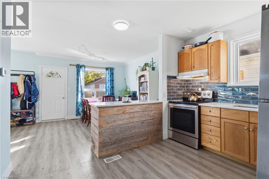 25 Augusta Avenue, St. Catharines, Ontario  L2M 5R3 - Photo 13 - 40785469