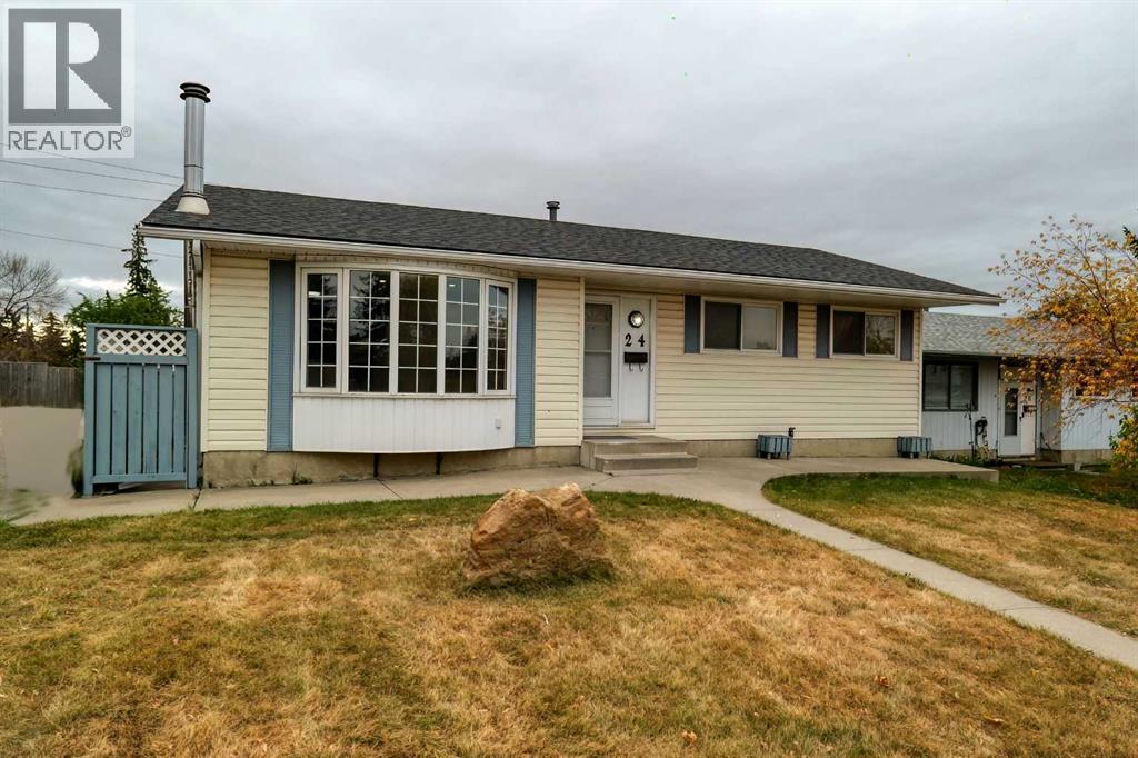 24 Rundleson Way Ne, Calgary, Alberta T1Y 3N6 - Photo 1 - A2267972