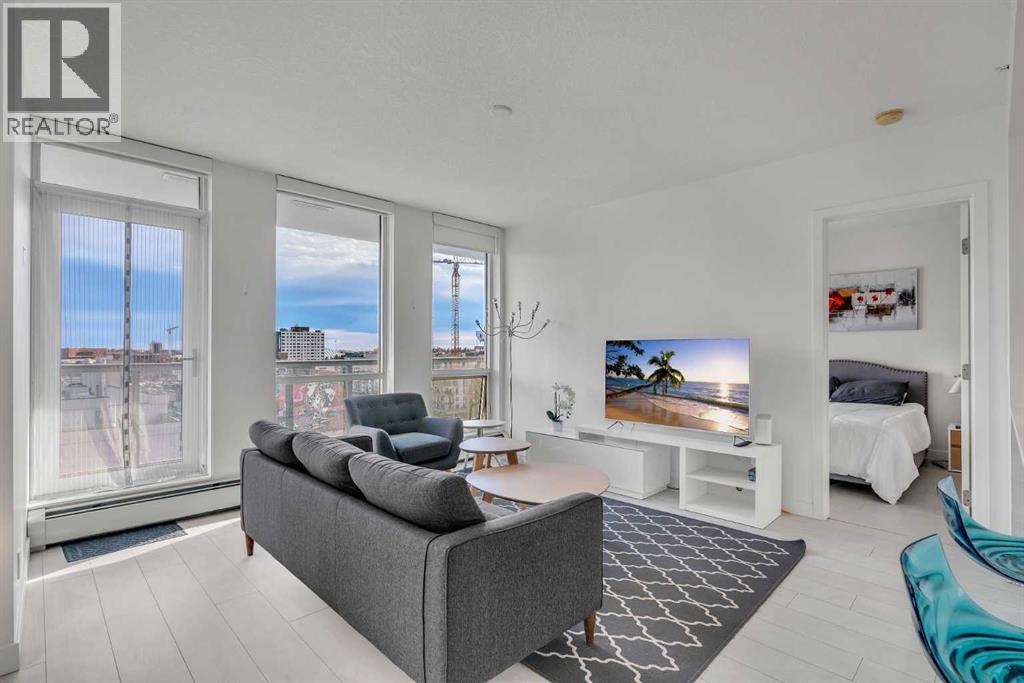 1004, 1501 6 Street Sw, Calgary, Alberta  T2R 0Z7 - Photo 2 - A2268651