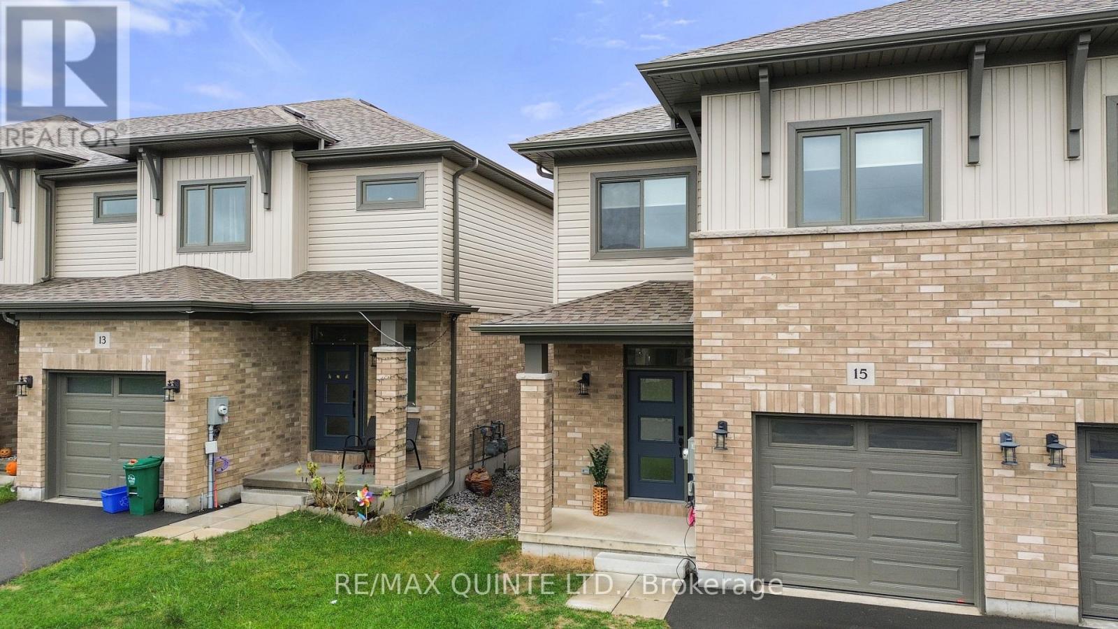 15 Miramichi Street, Belleville, Ontario K8N 0T3 - Photo 2 - X12508220