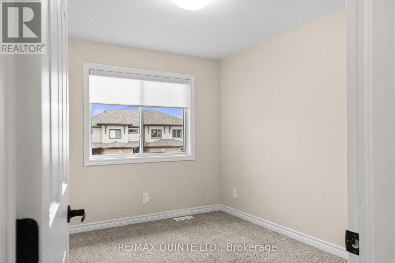 15 Miramichi Street, Belleville, Ontario K8N 0T3 - Photo 39 - X12508220