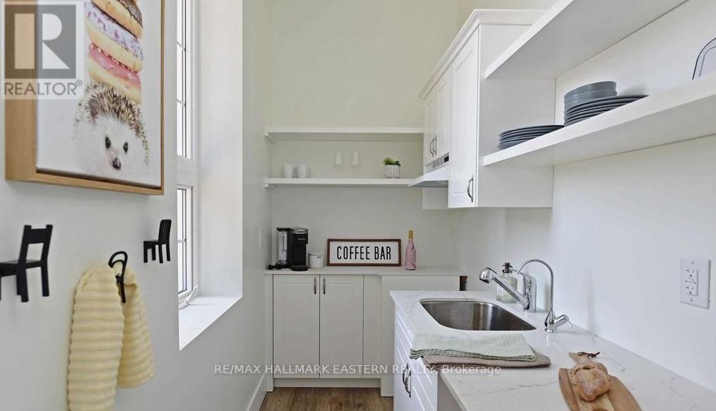 204 - 1354 Young's Point Road, Selwyn, Ontario K0L 2H0 - Photo 5 - X12508300