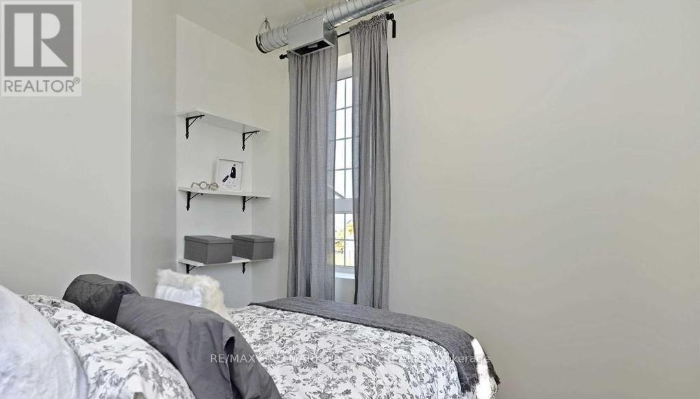 204 - 1354 Young's Point Road, Selwyn, Ontario K0L 2H0 - Photo 8 - X12508300