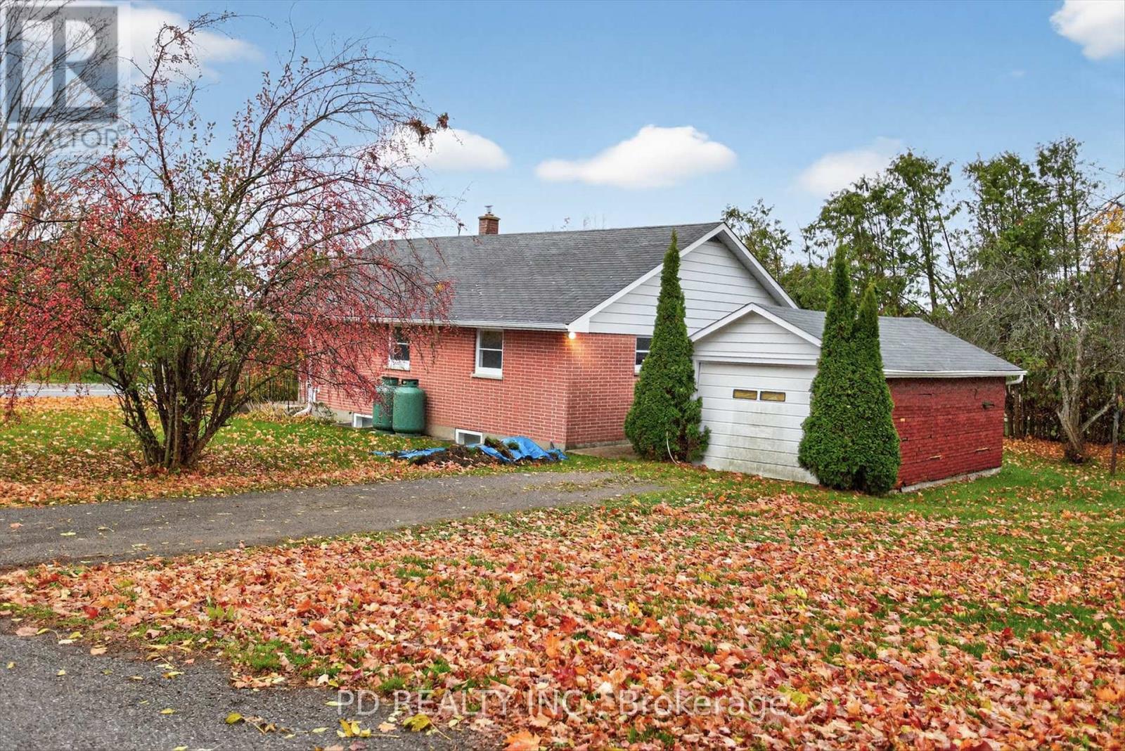 915 Mill Street, Cavan Monaghan, Ontario  L0A 1C0 - Photo 29 - X12508352