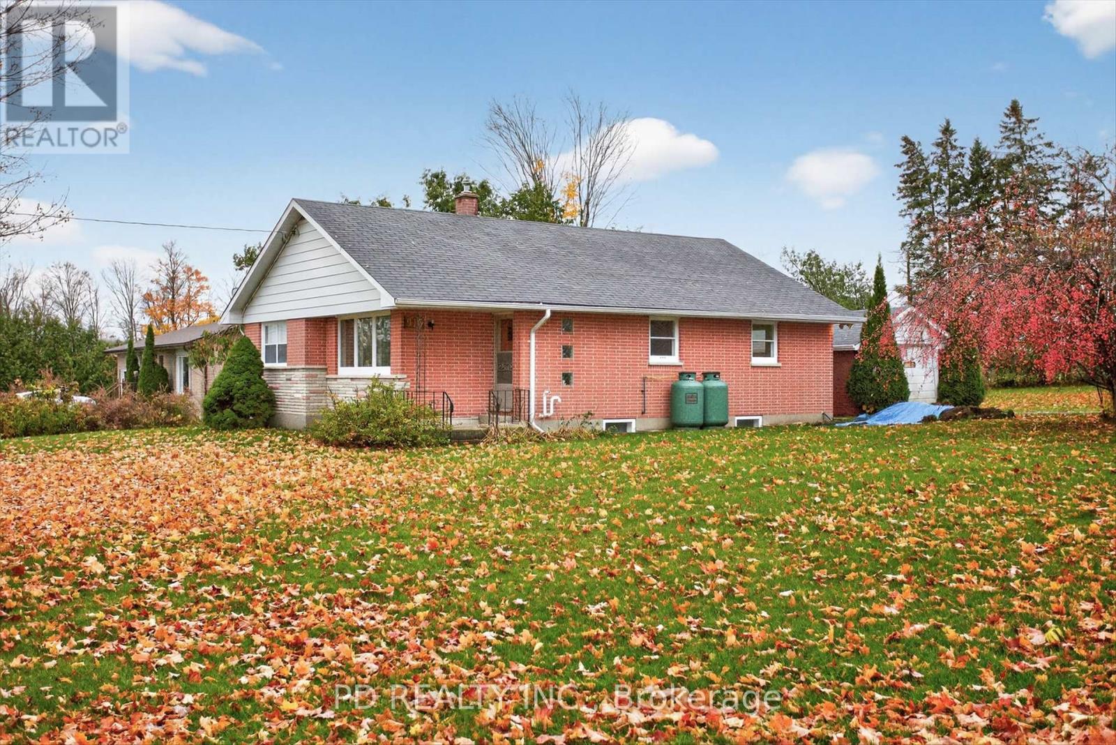 915 Mill Street, Cavan Monaghan, Ontario  L0A 1C0 - Photo 31 - X12508352