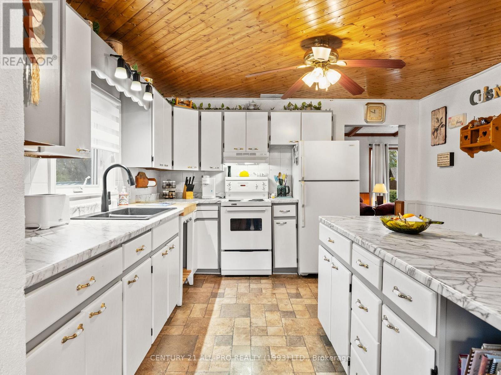 316 Tweed Street, Cobourg, Ontario  K9A 2R9 - Photo 17 - X12508394