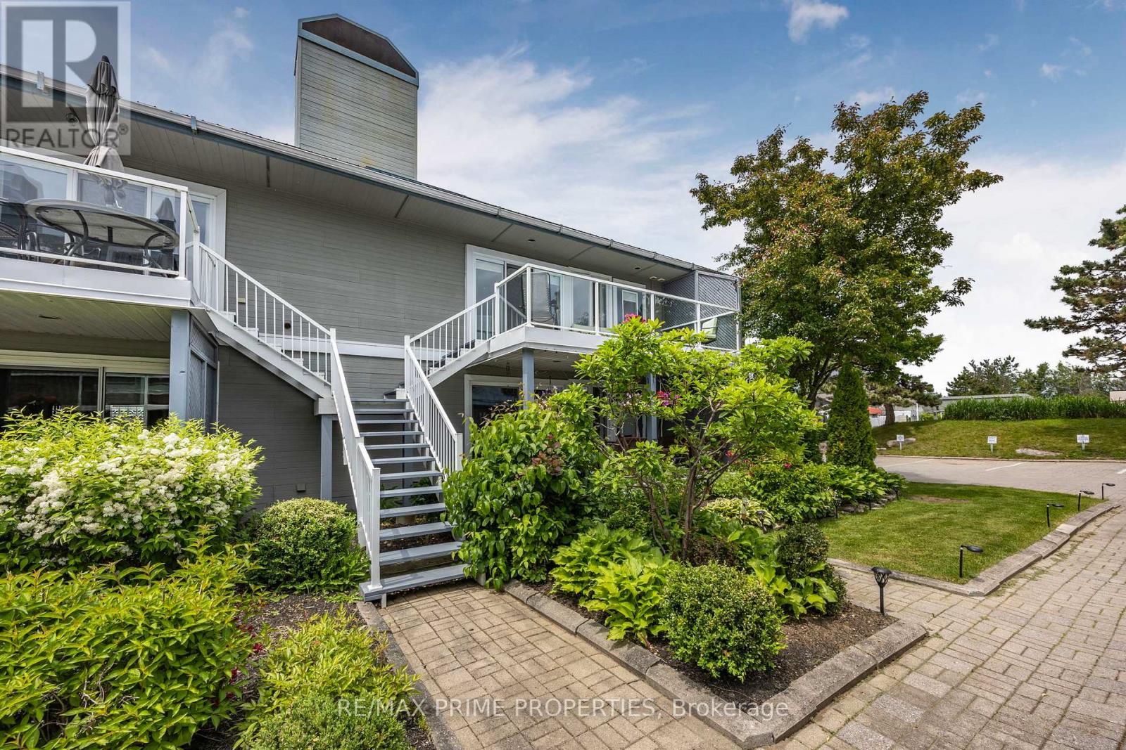 201 - 585 Atherley Road, Orillia, Ontario  L3V 7L5 - Photo 32 - S12508086