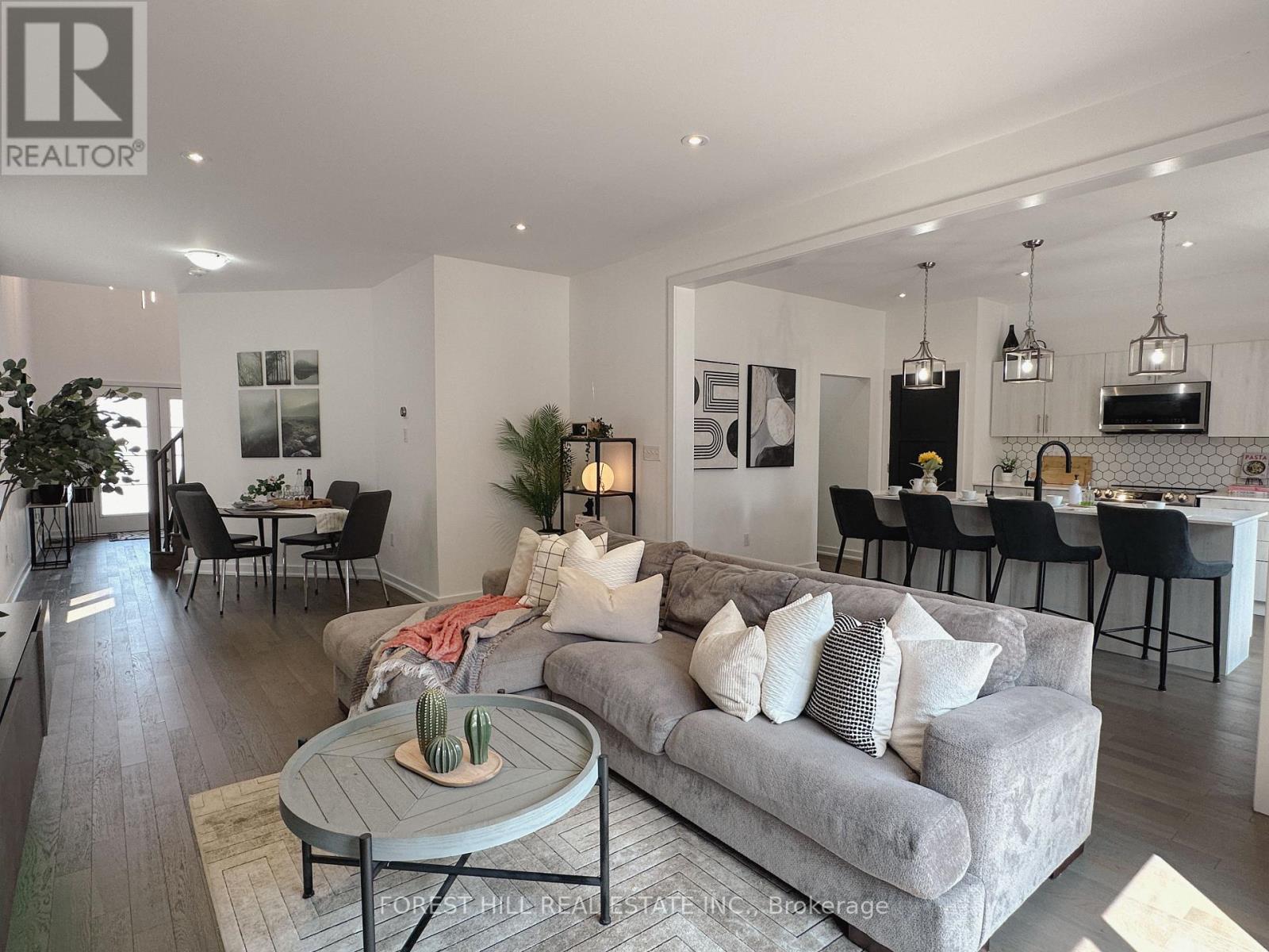 64 Mabern Street, Barrie, Ontario  L9J 0J2 - Photo 15 - S12508148