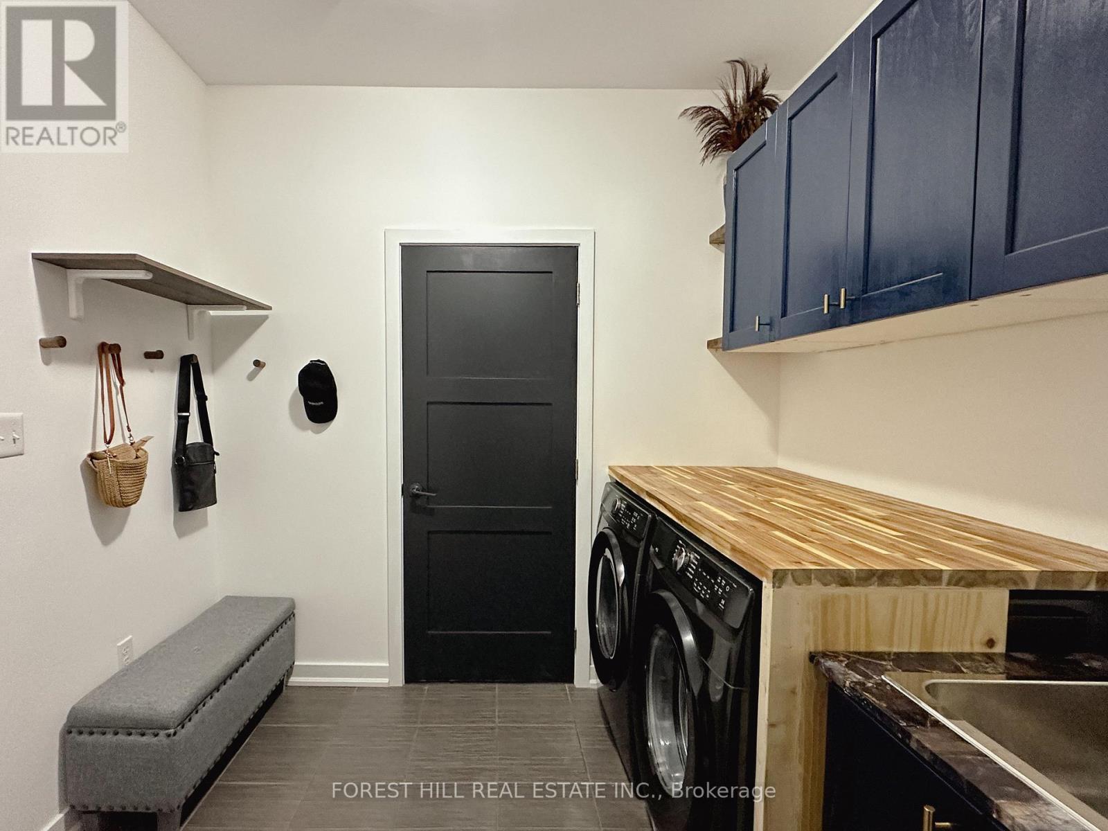 64 Mabern Street, Barrie, Ontario  L9J 0J2 - Photo 19 - S12508148