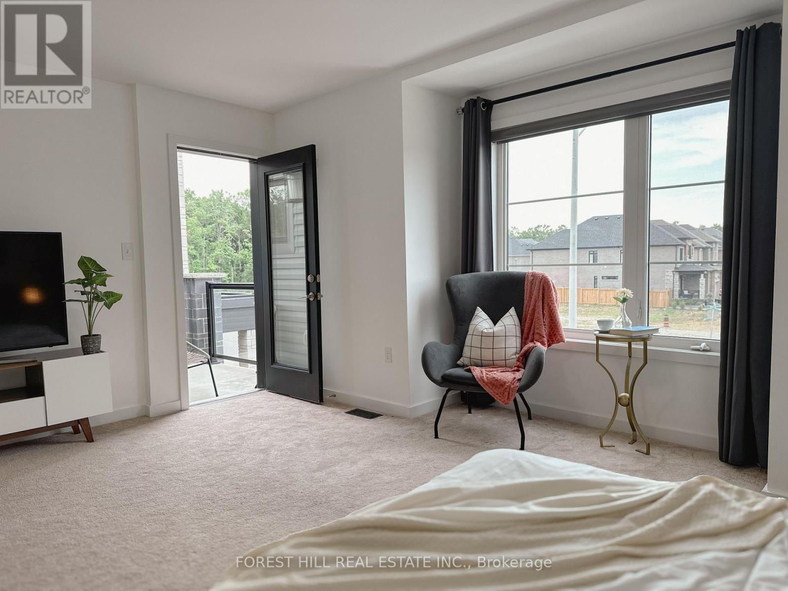 64 Mabern Street, Barrie, Ontario  L9J 0J2 - Photo 24 - S12508148