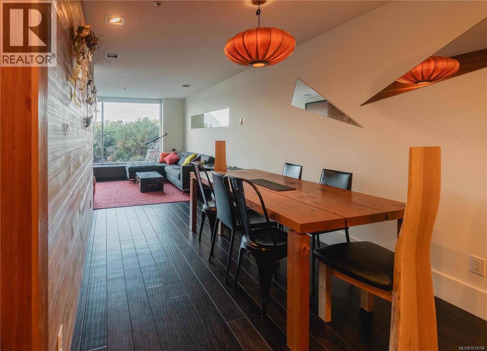 102 368 Main St, Tofino, British Columbia V0R 2Z0 - Photo 5 - 1018766