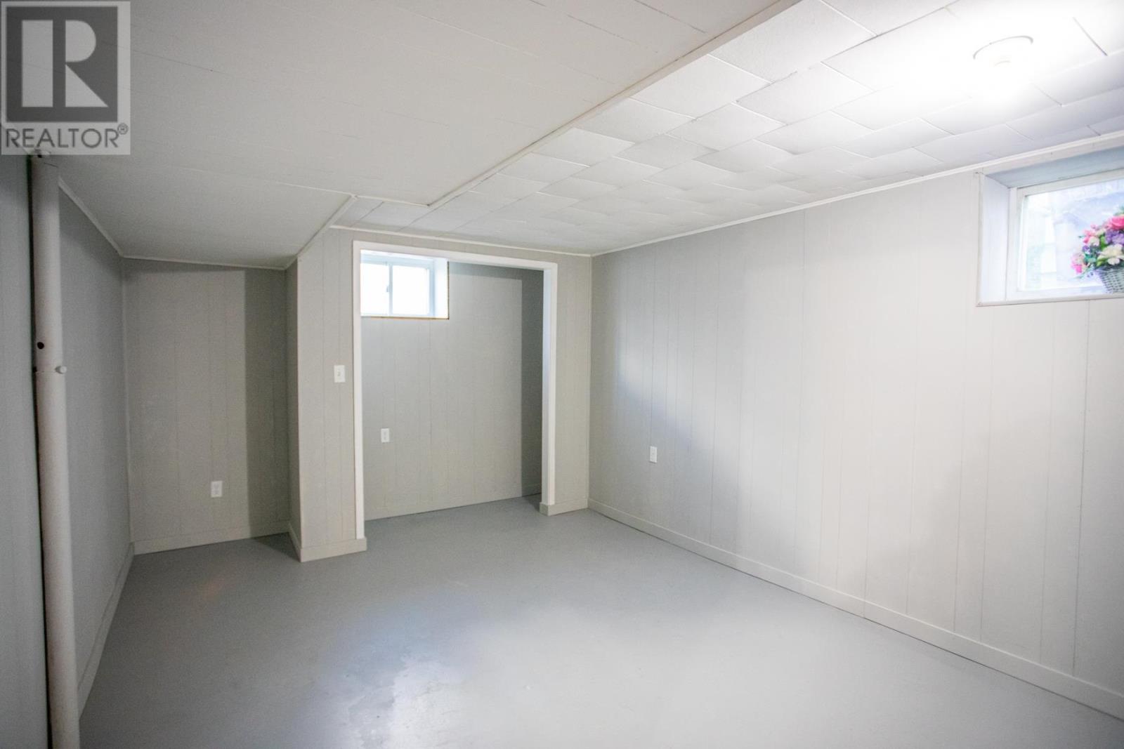 617 Douglas St, Sault Ste. Marie, Ontario P6C 1V5 - Photo 28 - SM253179