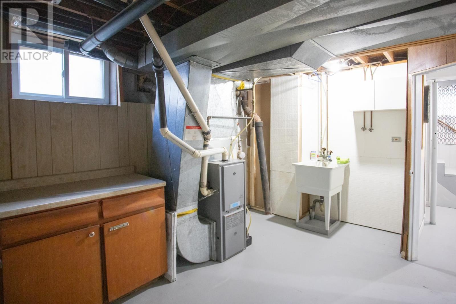 617 Douglas St, Sault Ste. Marie, Ontario P6C 1V5 - Photo 31 - SM253179