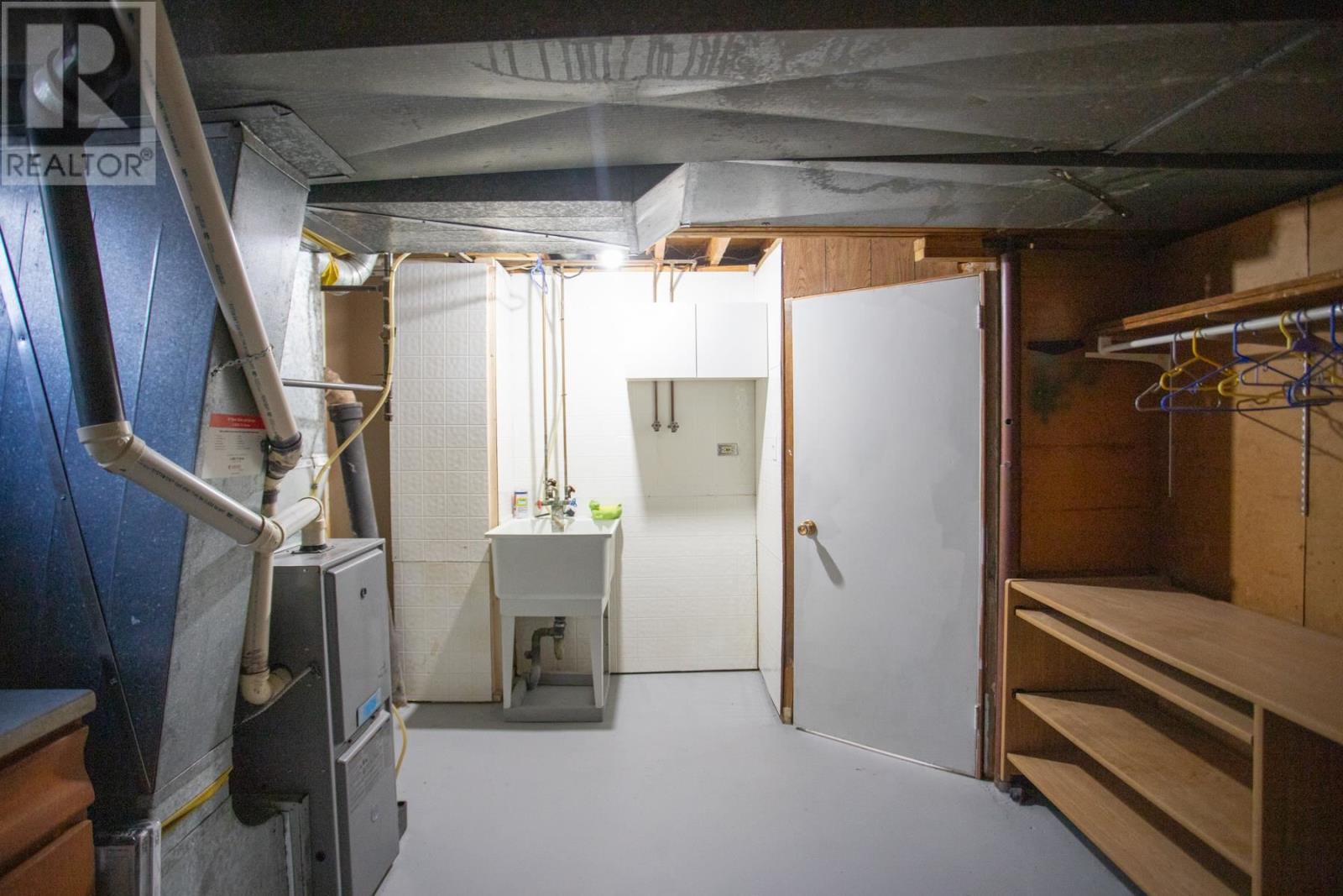 617 Douglas St, Sault Ste. Marie, Ontario P6C 1V5 - Photo 32 - SM253179