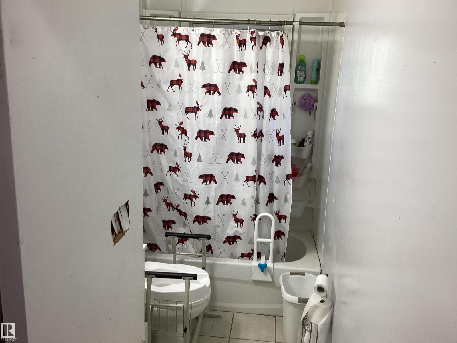 16131 109a Av Nw, Edmonton, Alberta  T5P 1C5 - Photo 5 - E4464664