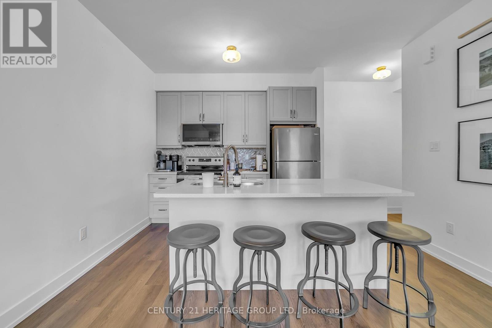 11 - 6 Sayers Lane N, Richmond Hill, Ontario L4E 1J4 - Photo 14 - N12505238