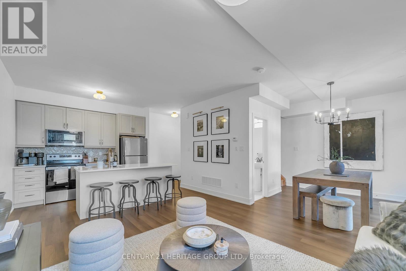 11 - 6 Sayers Lane N, Richmond Hill, Ontario L4E 1J4 - Photo 19 - N12505238