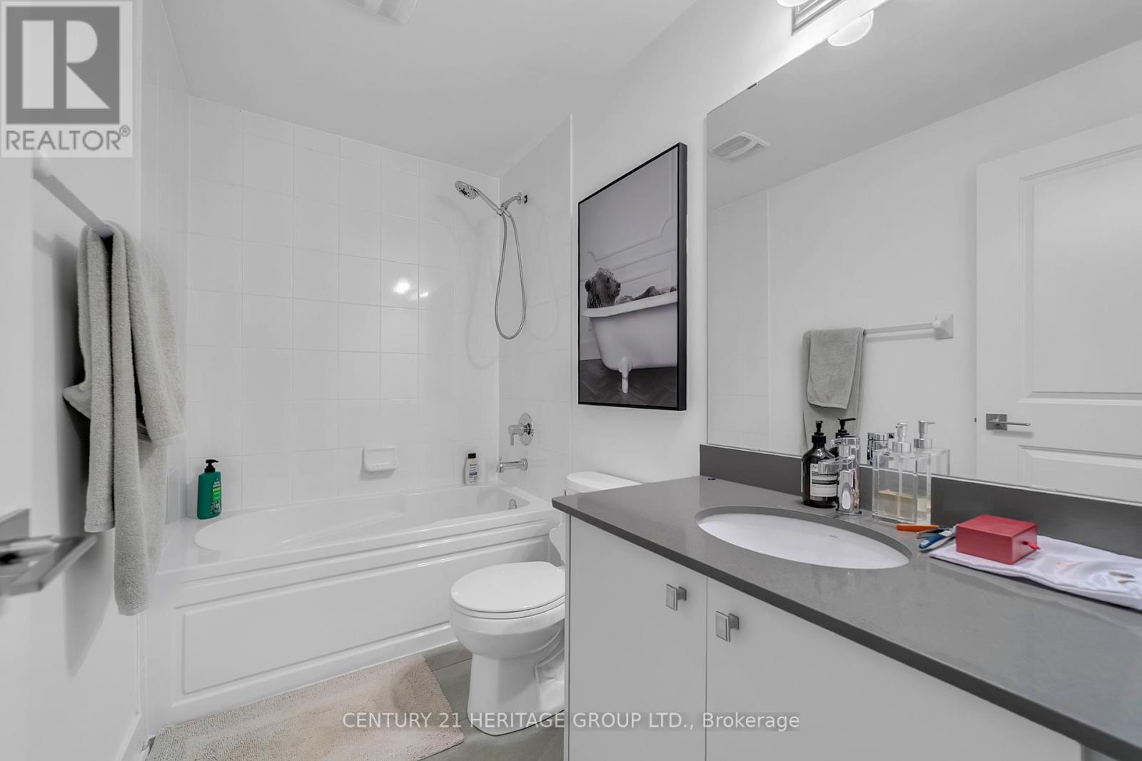 11 - 6 Sayers Lane N, Richmond Hill, Ontario L4E 1J4 - Photo 27 - N12505238