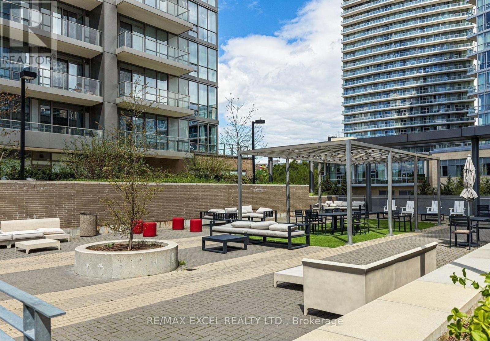 219 - 52 Forest Manor Road, Toronto, Ontario M2J 0E2 - Photo 33 - C12467771
