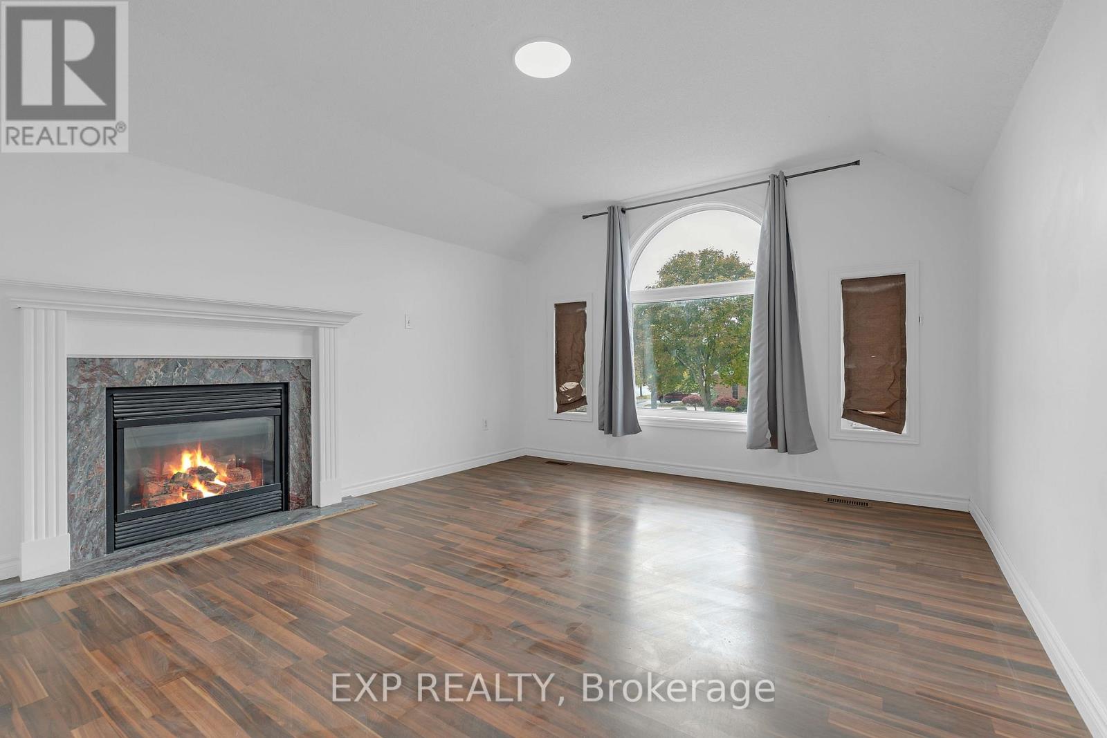 6069 Maple Gate Circle, Mississauga, Ontario  L5N 7B1 - Photo 14 - W12508060