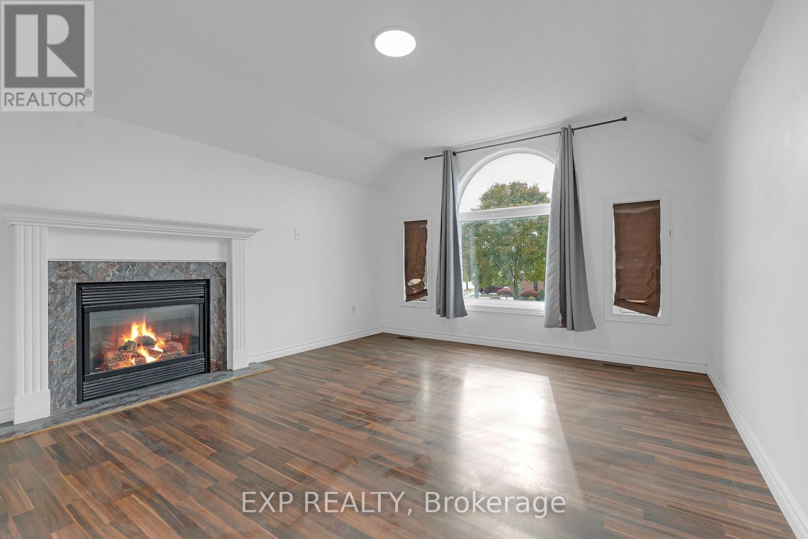 6069 Maple Gate Circle, Mississauga, Ontario  L5N 7B1 - Photo 15 - W12508060