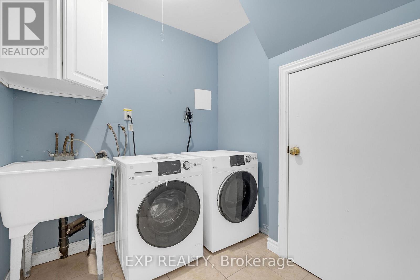 6069 Maple Gate Circle, Mississauga, Ontario  L5N 7B1 - Photo 18 - W12508060