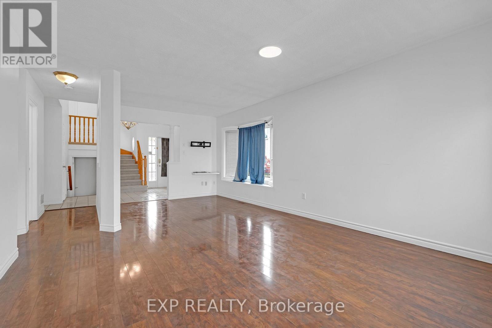 6069 Maple Gate Circle, Mississauga, Ontario  L5N 7B1 - Photo 6 - W12508060